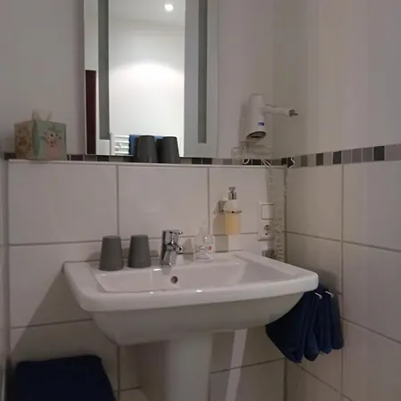 Moselblick Aroma Bikershouse Hotel Burgen (Mayen-Koblenz)