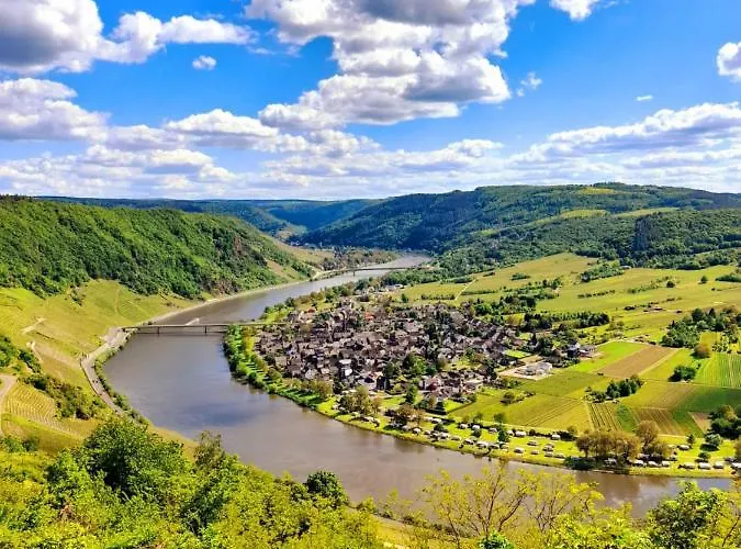 Moselblick Aroma Burgen